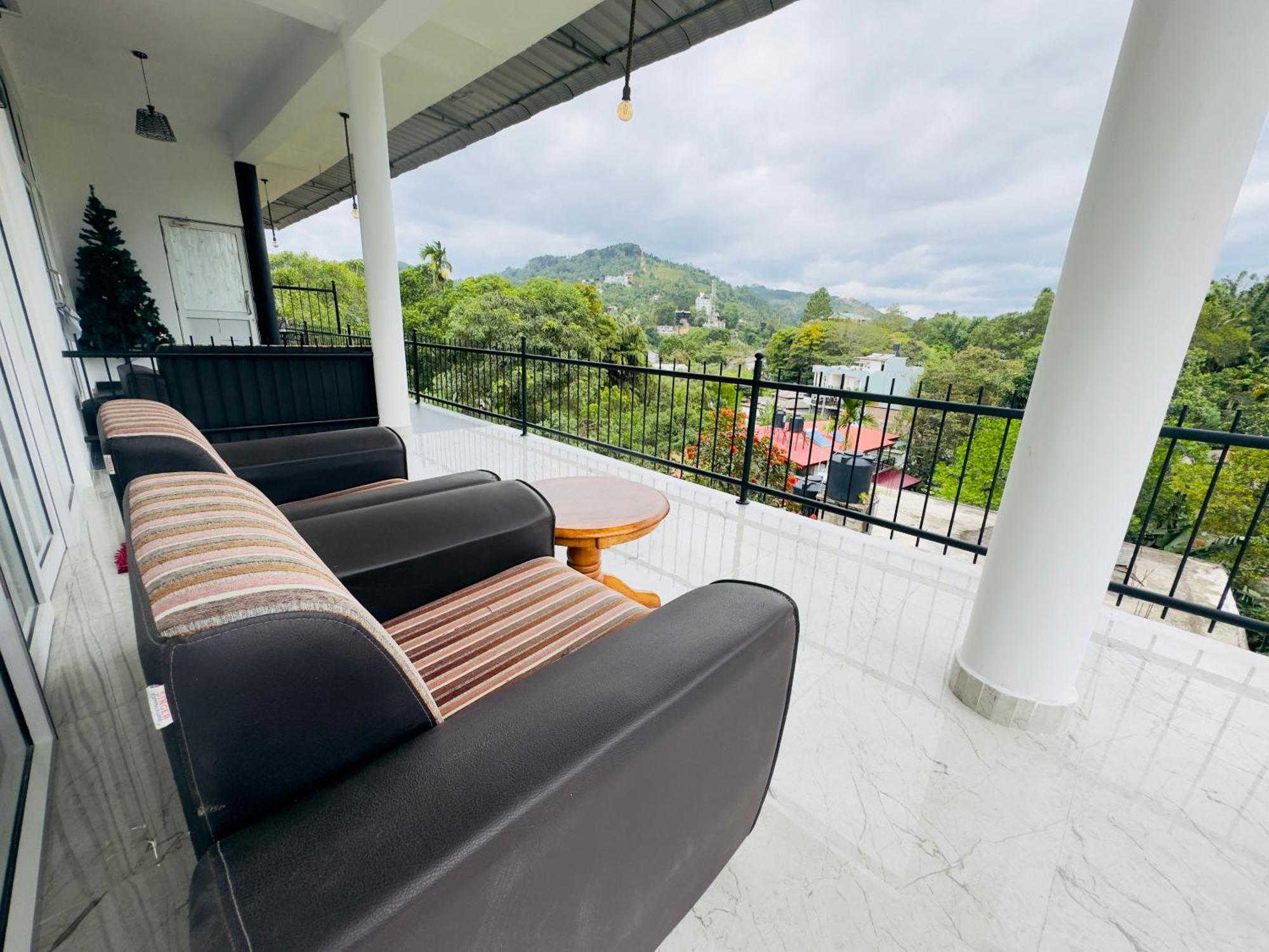 Holiday Homes Guest Inn - Ella Esterno foto
